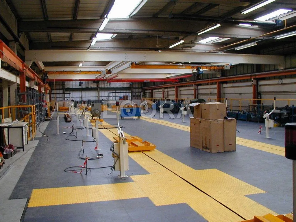 Резиновая покрытие из крошки для складов и логистических центров  в Сергиевом Посаде