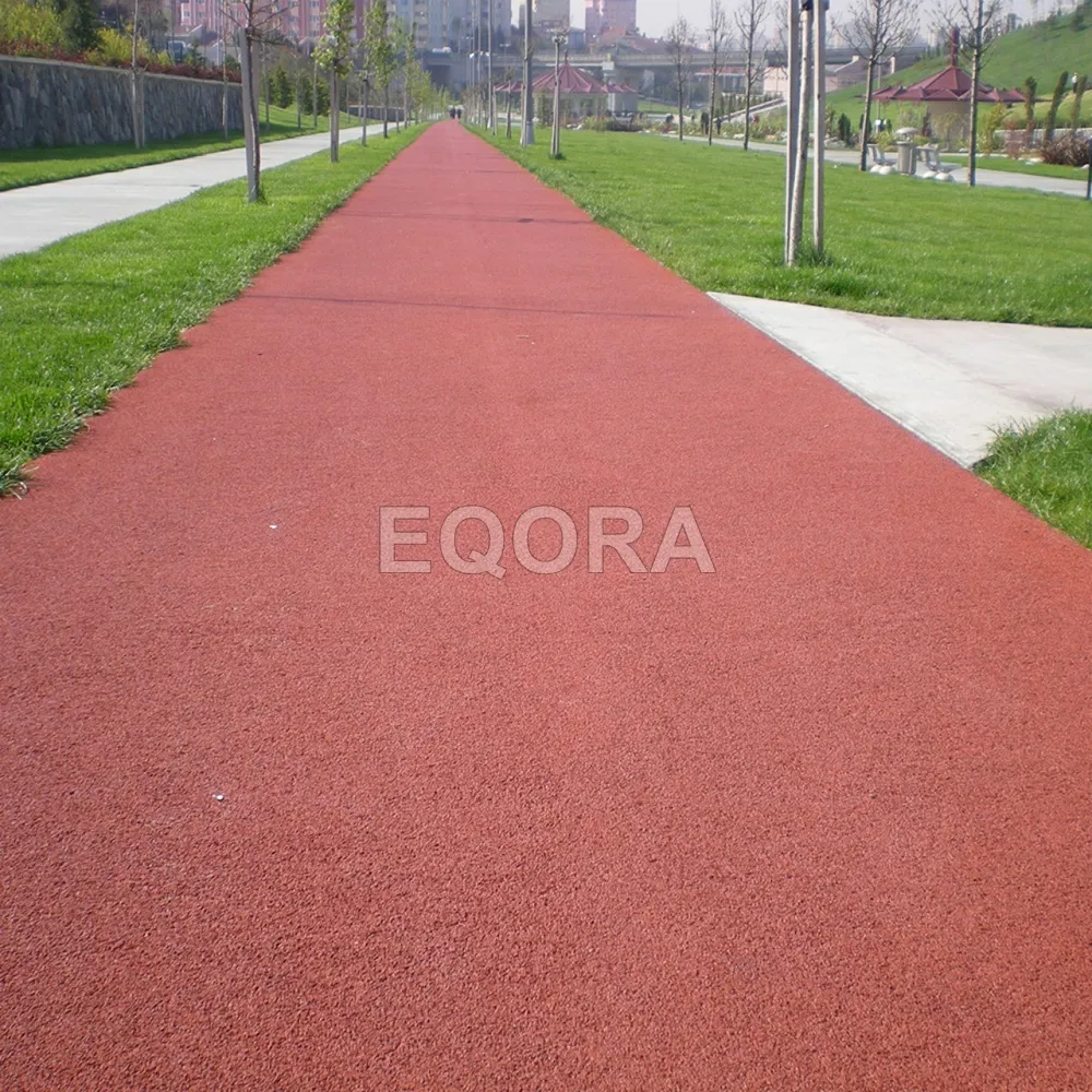 Бесшовные покрытия для дорожек из резиновой крошки в Сергиевом Посаде