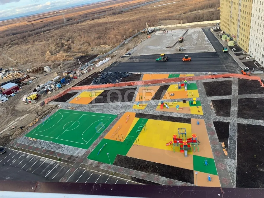 Как влияет влажность на укладку покрытия из резиновой крошки в Сергиевом Посаде?